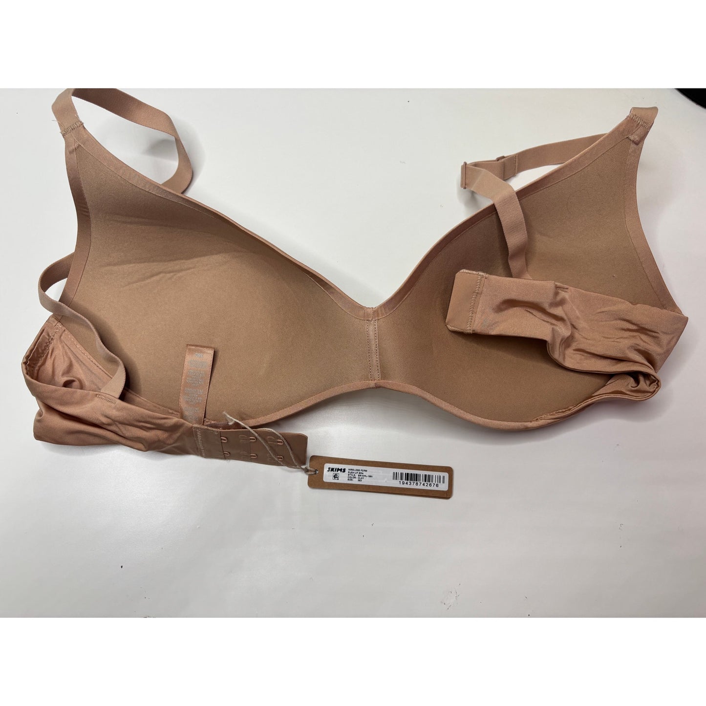 SKIMs Wireless Form / T Shirt Demi Bra - 36D - Clay - NWT