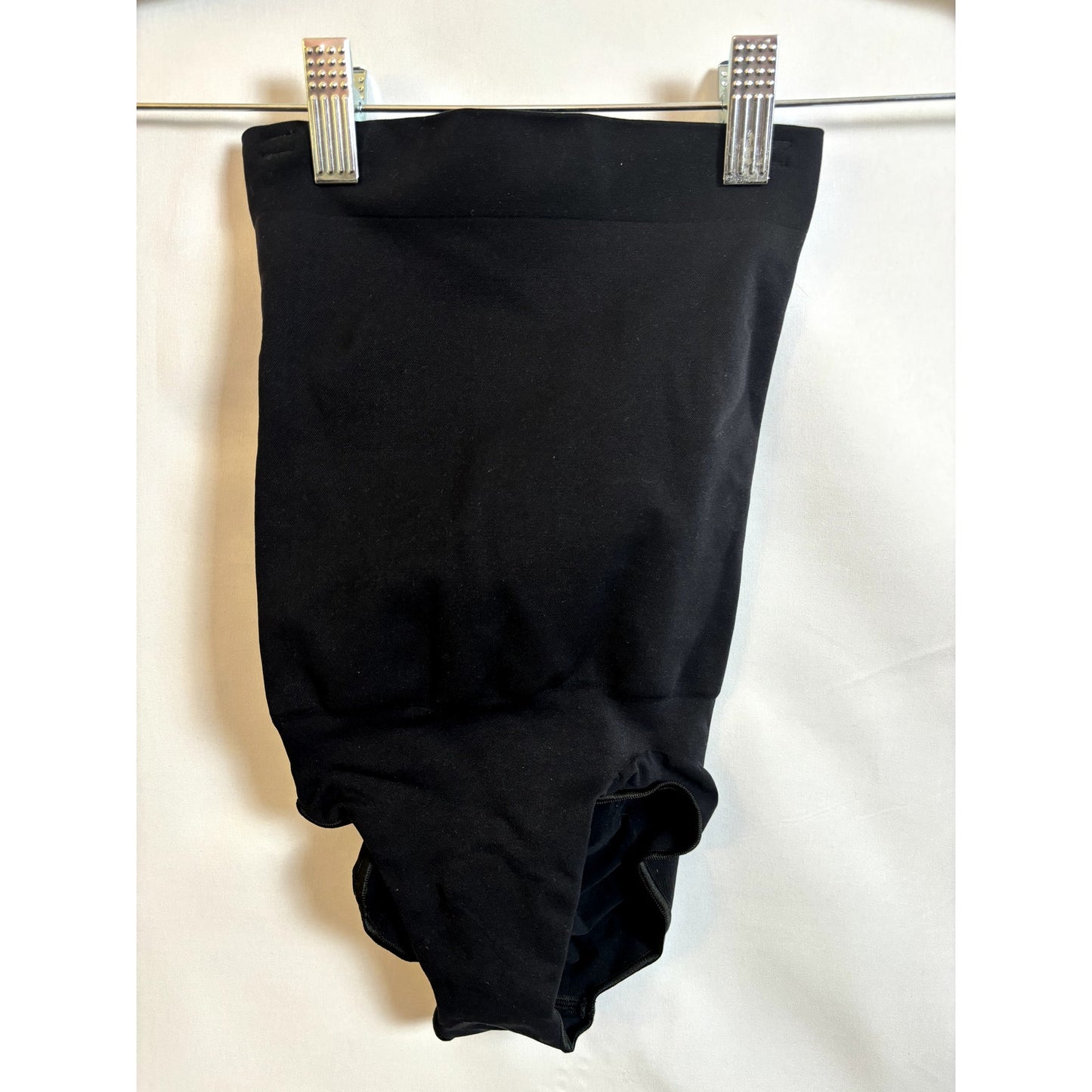 SKIMS Shapewear Bodysuit - NWOT - S