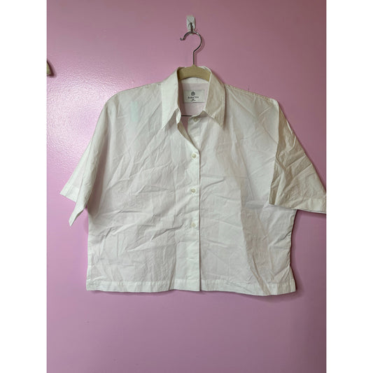 Aritzia Brands  Babaton Short Sleeve Button Up - Size 2xs