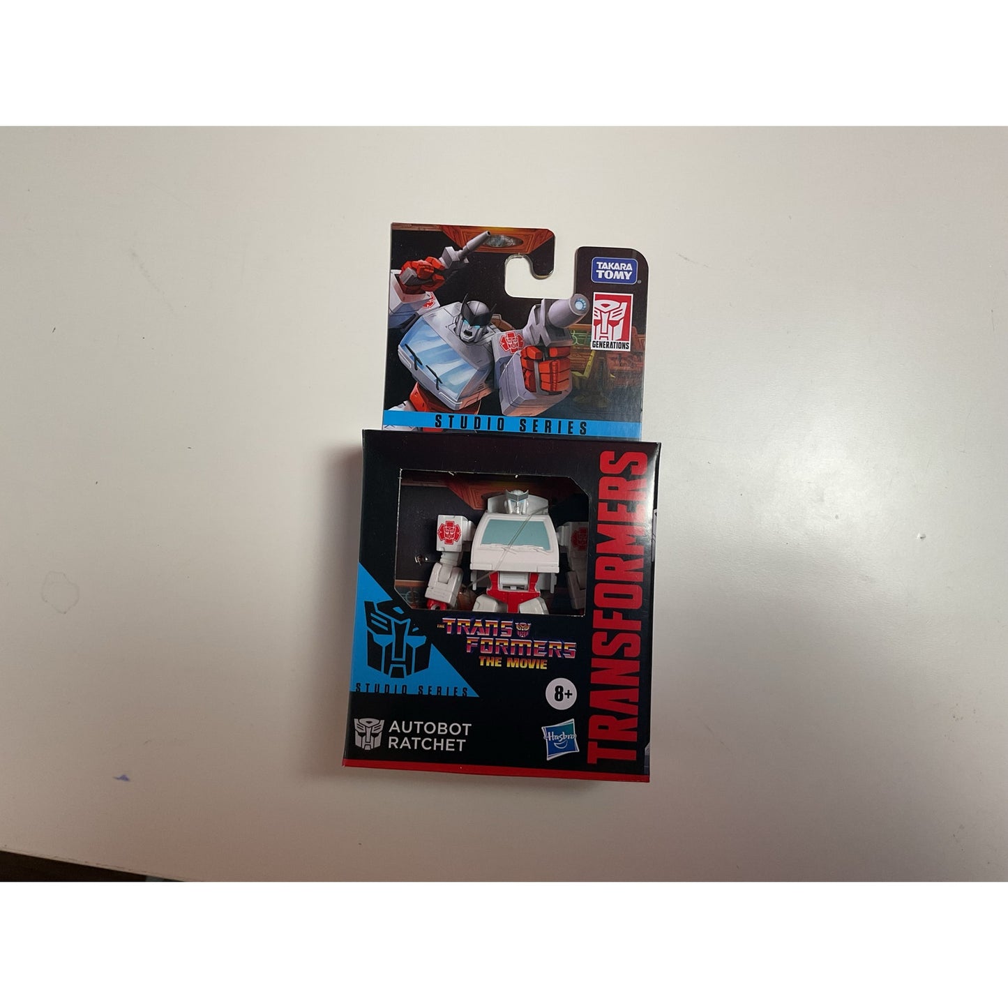 Autobot Ratchet Studio Series Transformer - BNIB